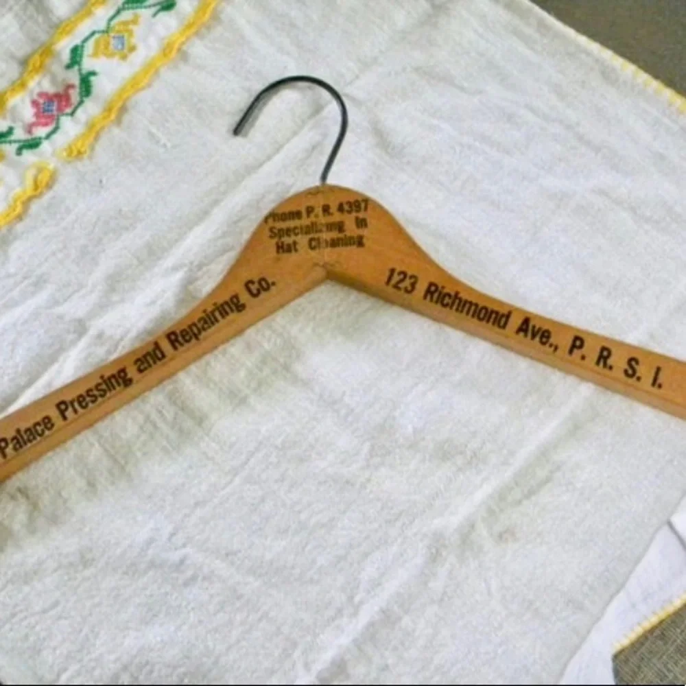 1950 Palace Pressing & Repairing Co., Port Richmond Staten Island, NY Ad Hanger